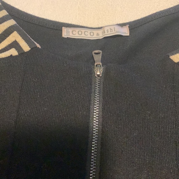 Coco & Tashi tunic in black and beige in excellent condition - Picture 2 of 3